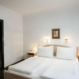 Hotell Arthotel Ana Gala